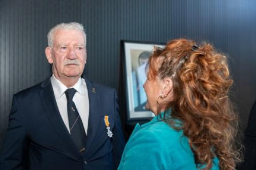 Koninklijke Onderscheiding voor Kap. der Jagers b.d. Jos Dekker, Afd. Mijnstreek 