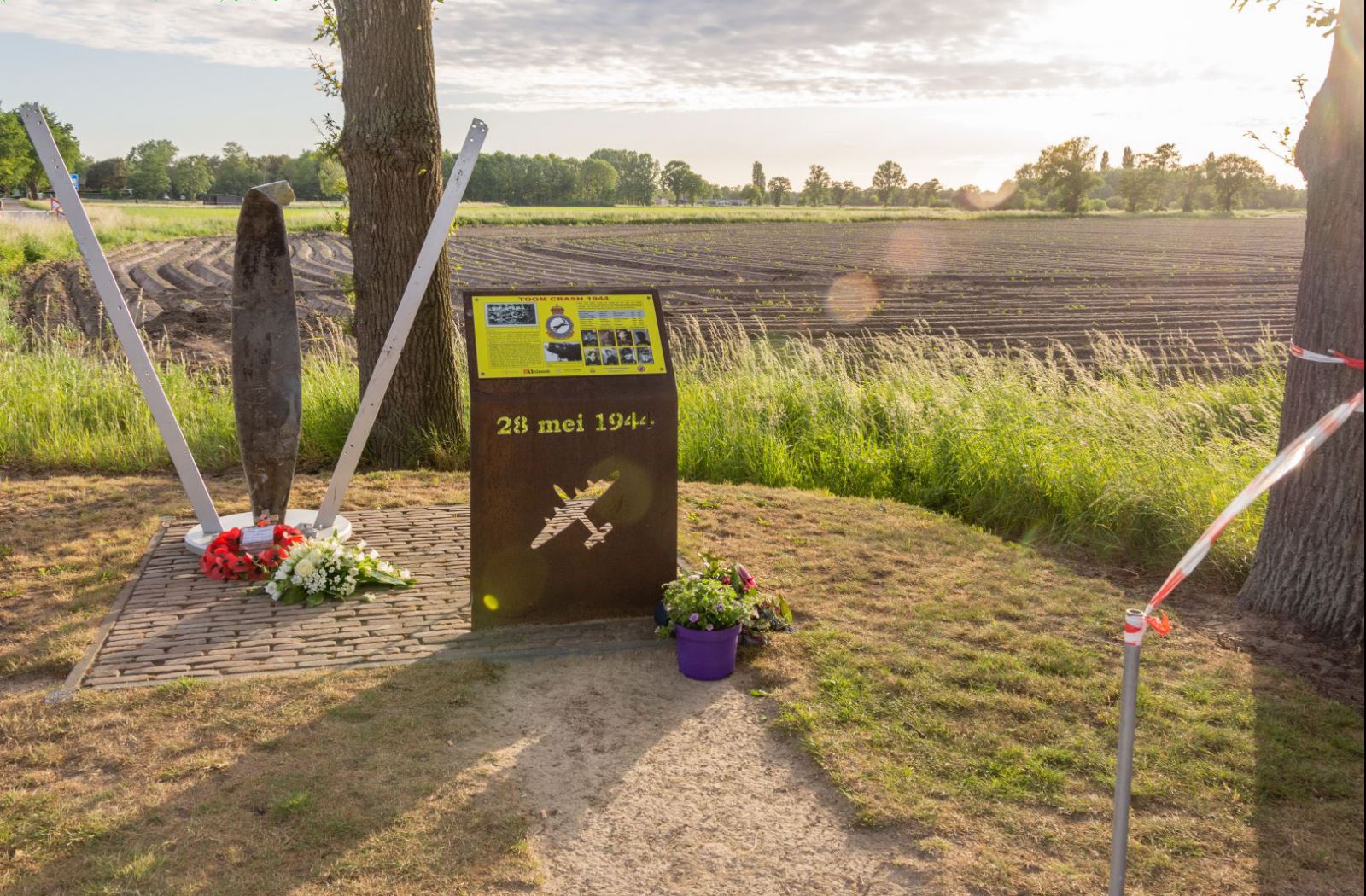 Herdenking Toom Monument Cranendonck