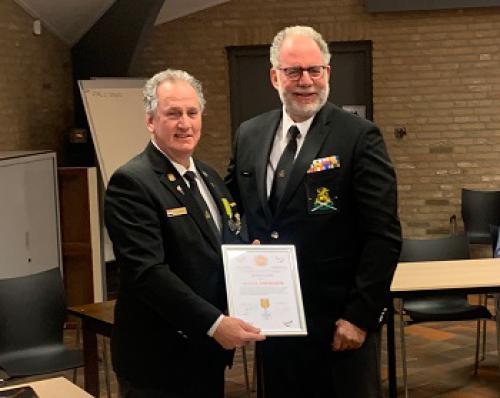 Bondsmedaille voor dhr. Ad van Belkom Afd. Midden-Brabant 