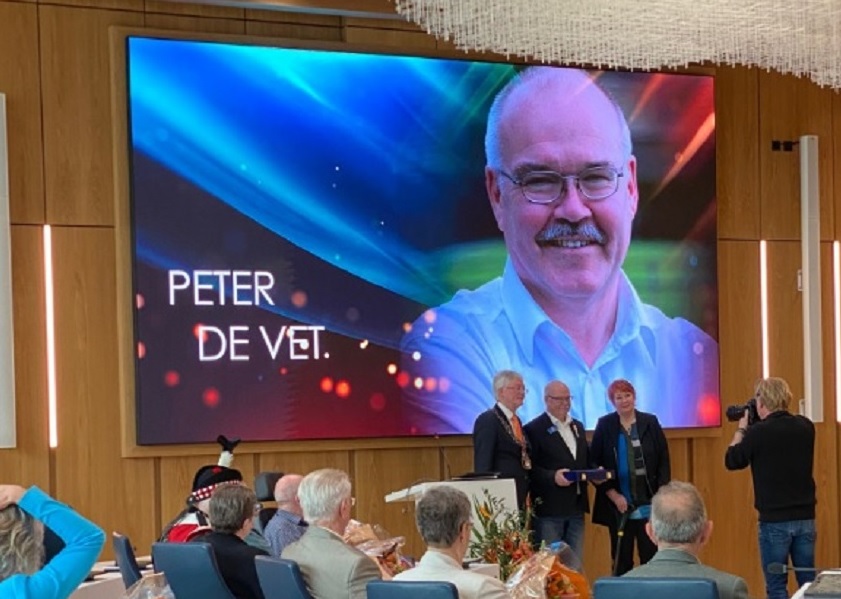 Koninklijke onderscheiding voor Peter de Vet, bestuurslid Afd. Midden-Brabant