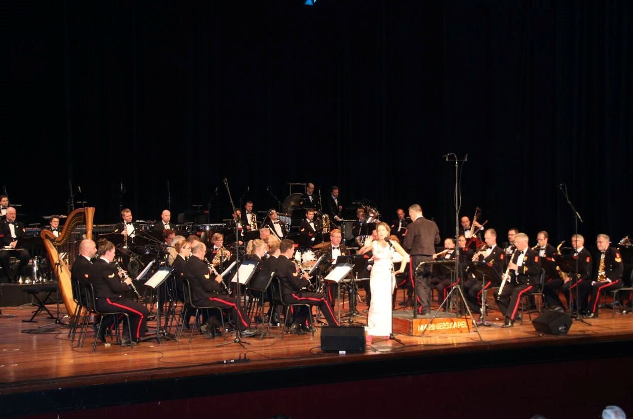 Anjerconcert Limburgse Veteranendag in Roermond