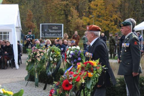 Internationale herdenking Monument van Verdraagzaamheid in Haelen