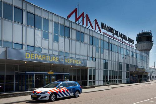 Excursie naar Maastricht-Aachen Airport door Afd. Roermond en Venlo