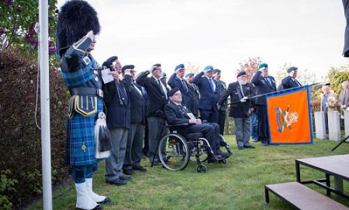 Dodenherdenking in Milsbeek (L)