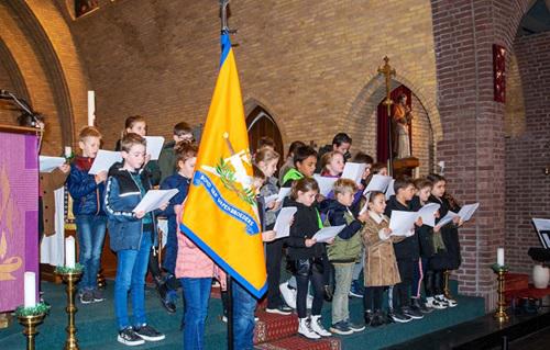 Dodenherdenking Britse begraafplaats in Swartbroek